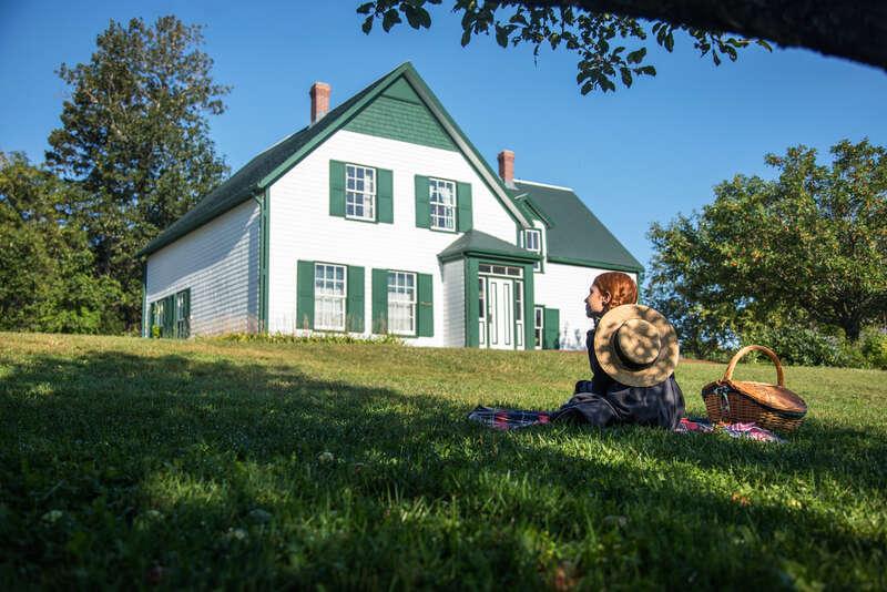 【成田空港発】 物語の中に飛び込む旅！「世界でもっとも美しい島」プリンスエドワード島（６日間）