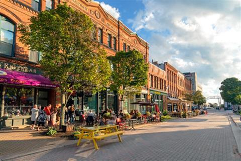 アンの愛した島　プリンスエドワード島7日間