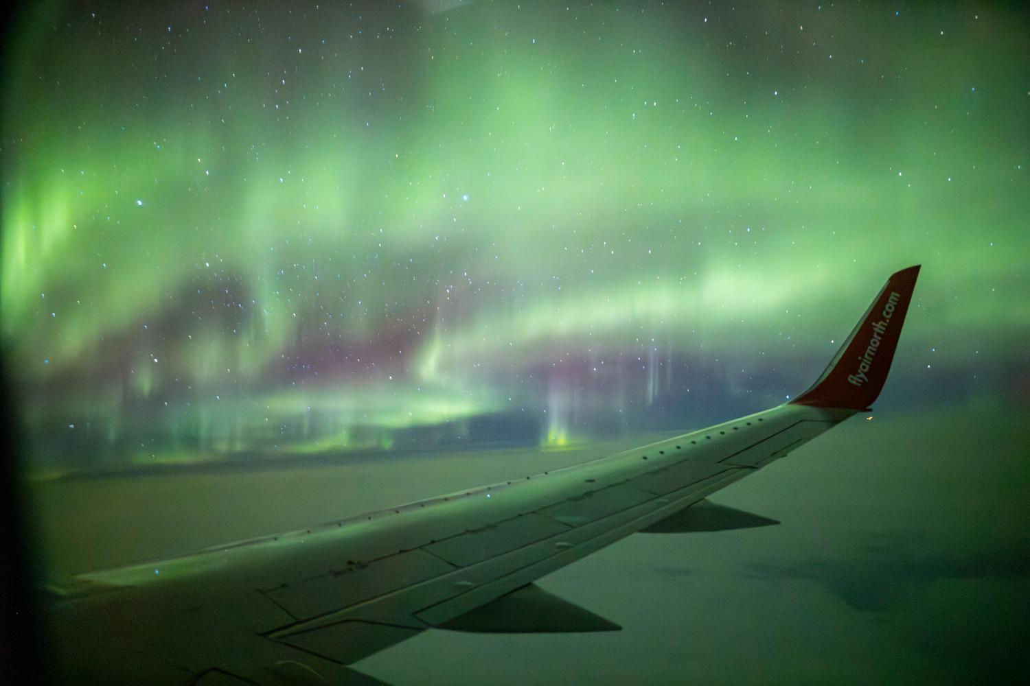 360 aurora viewing with Air North