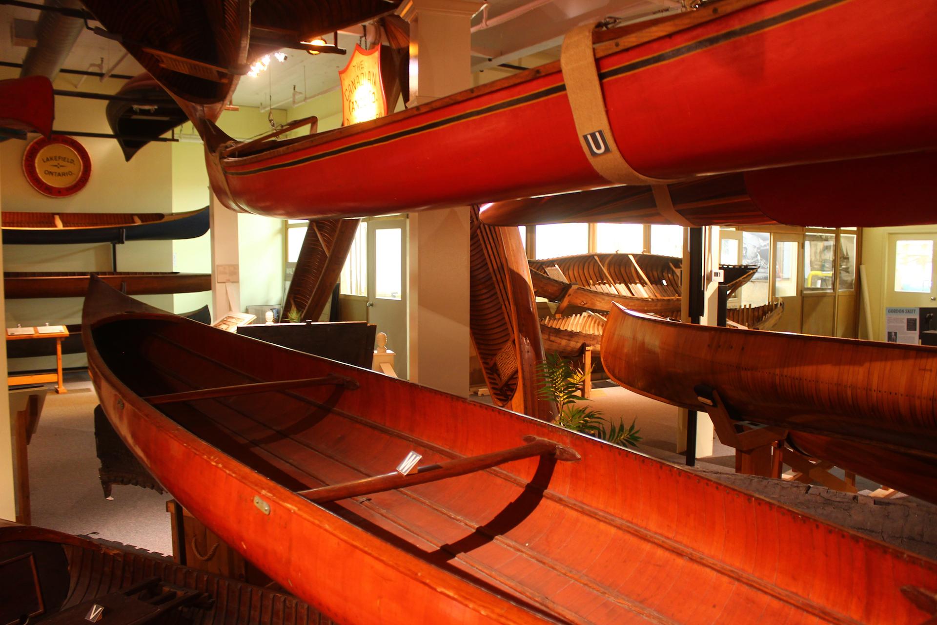 Im Canadian Canoe Museum