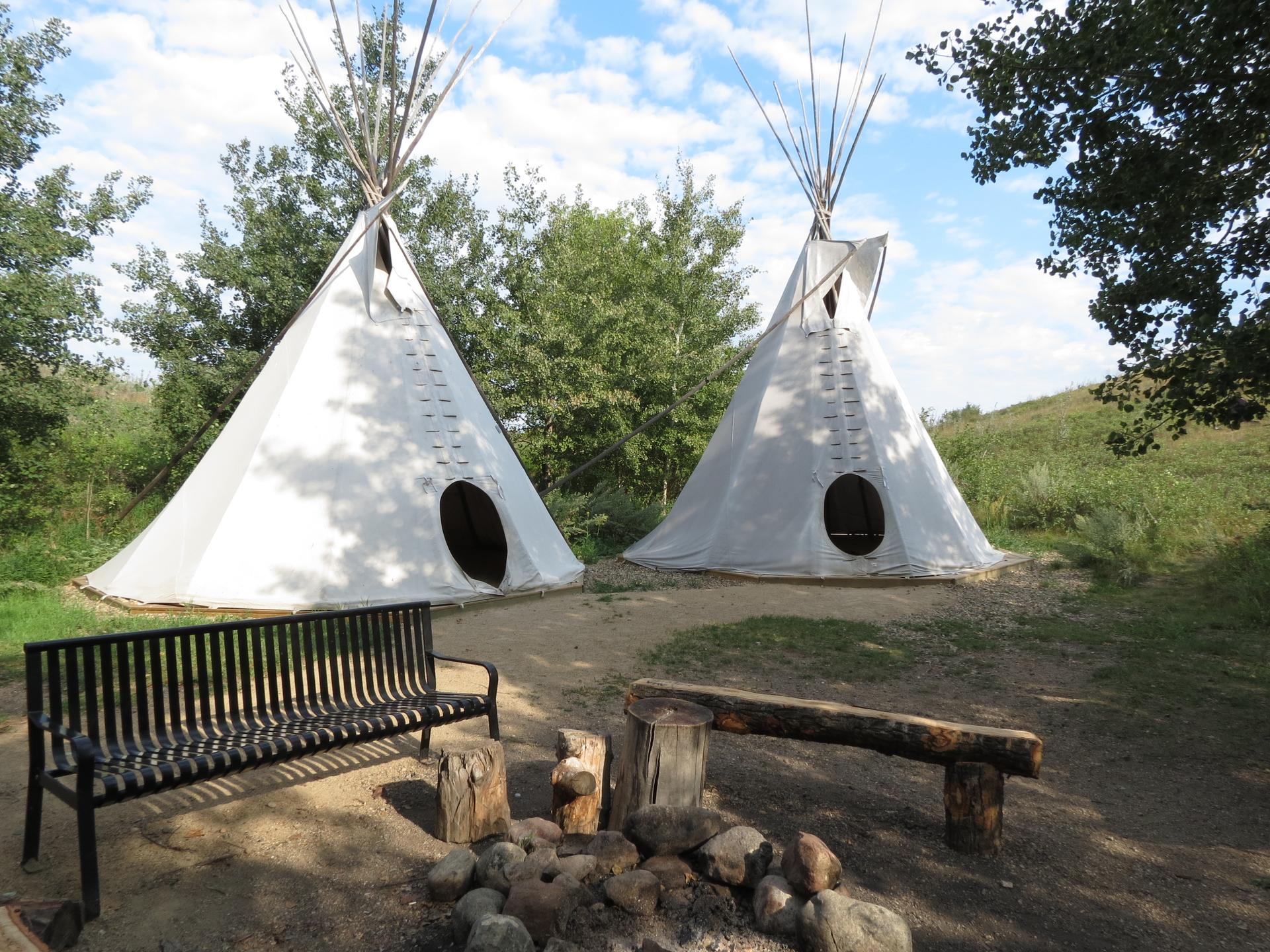 Wer mehr über das Leben der First Nations erfahren möchte, besucht den Wanuskewin Heritage Park.