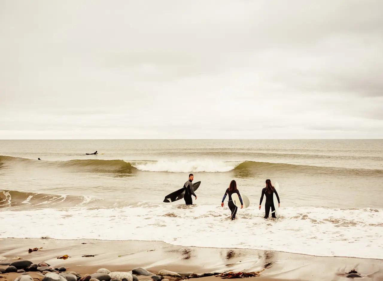 Lawrencetown positioned as the ‘activity beach’ near Halifax—visually reinforcing the article’s surf-and-kitesurf focus and the safety point about learning from local instructors in places with strong currents.