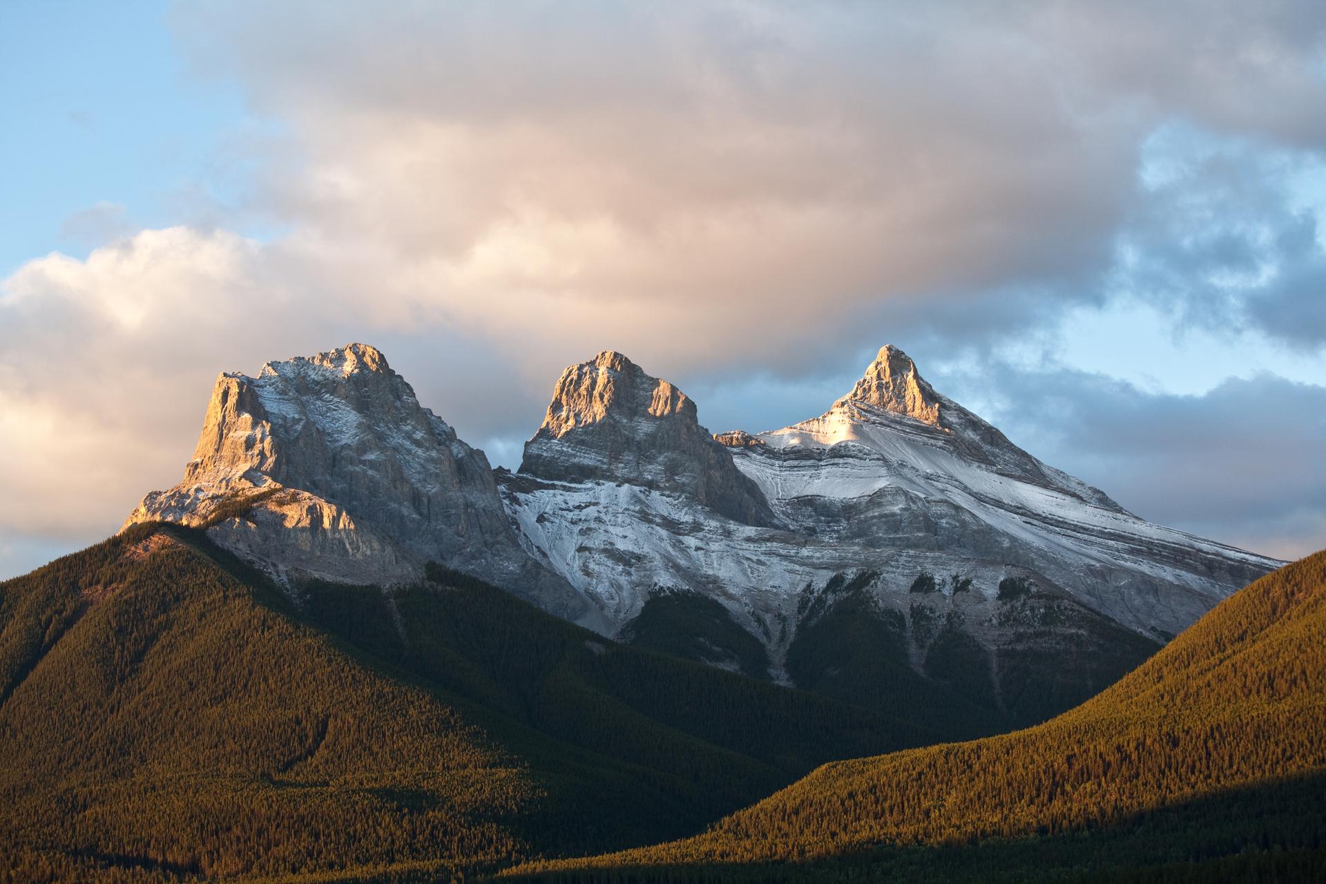 Three Sisters, Alberta