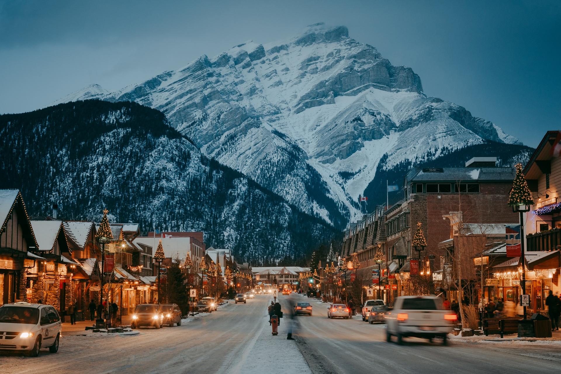 Town road with a mountain backdrop in Banff, Alberta