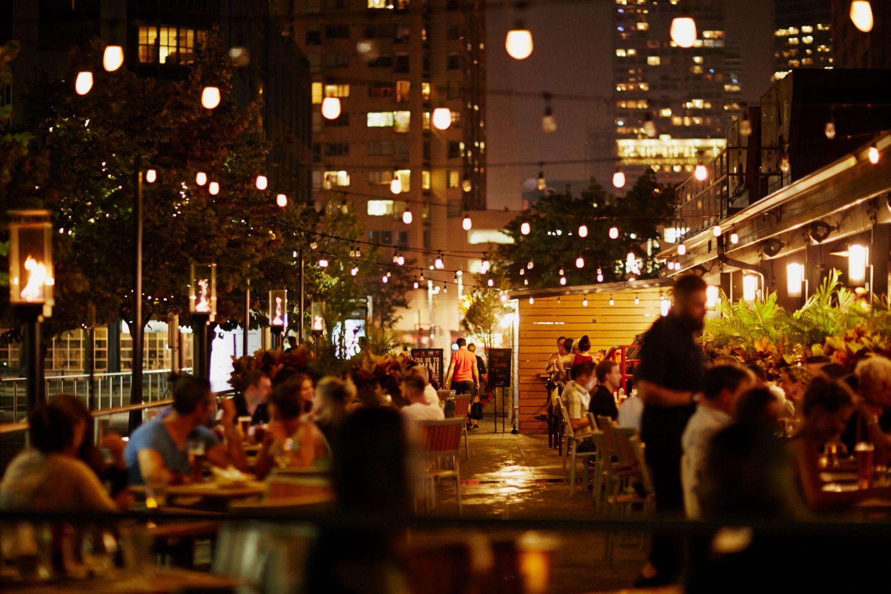 Outdoor dining, Stratford, Ontario