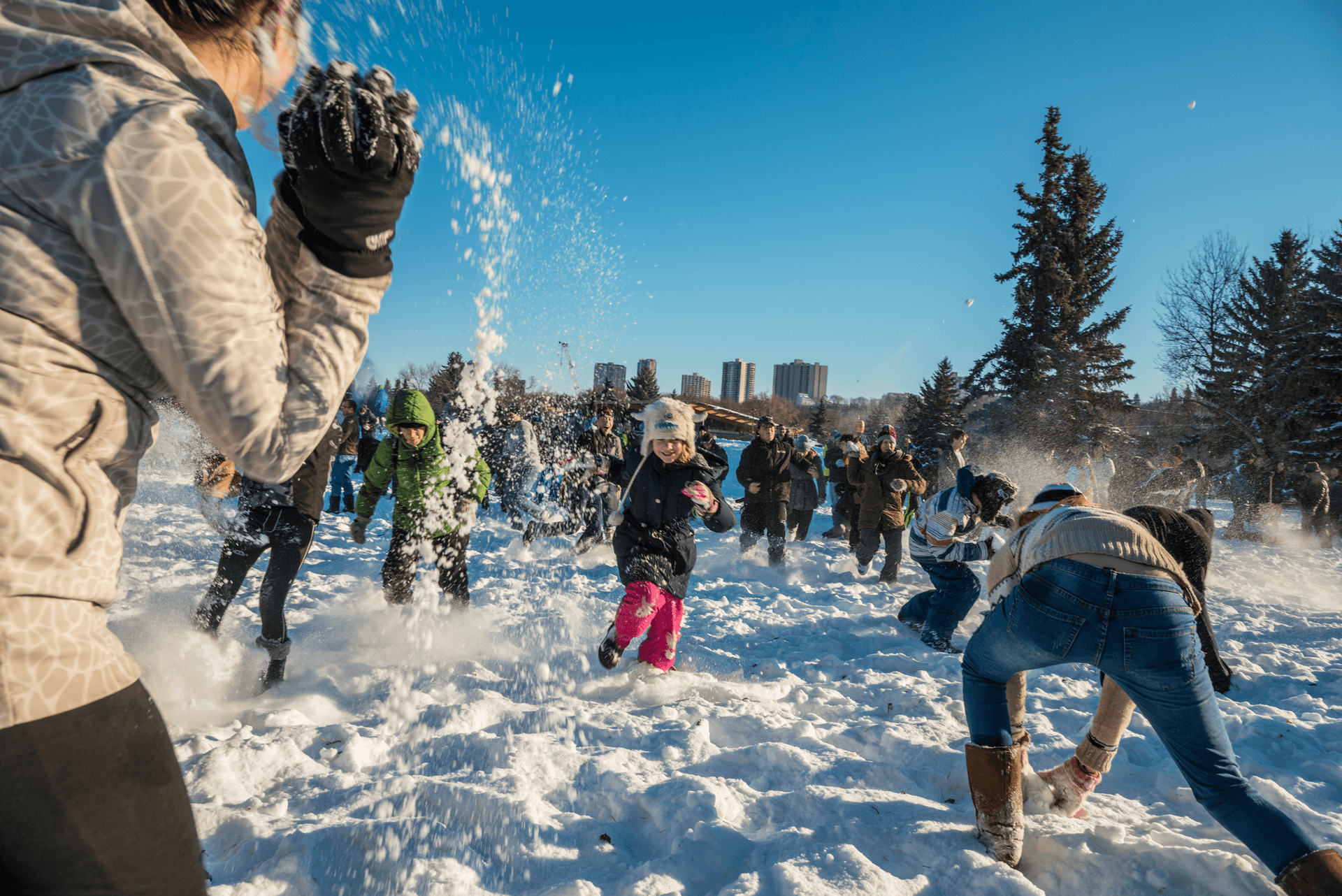 La bataille de boules de neige à l’échelle de la ville