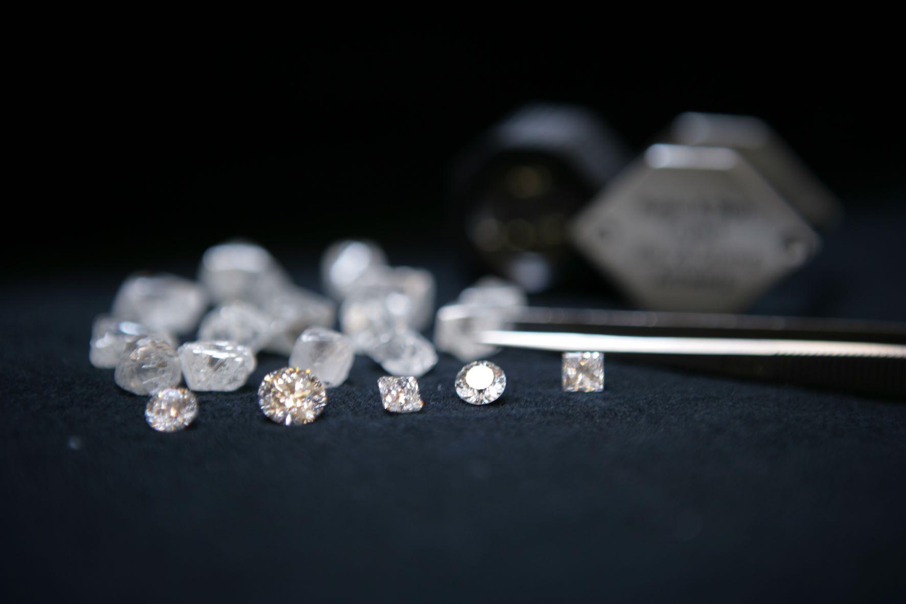 NWT 다이아몬드 센터