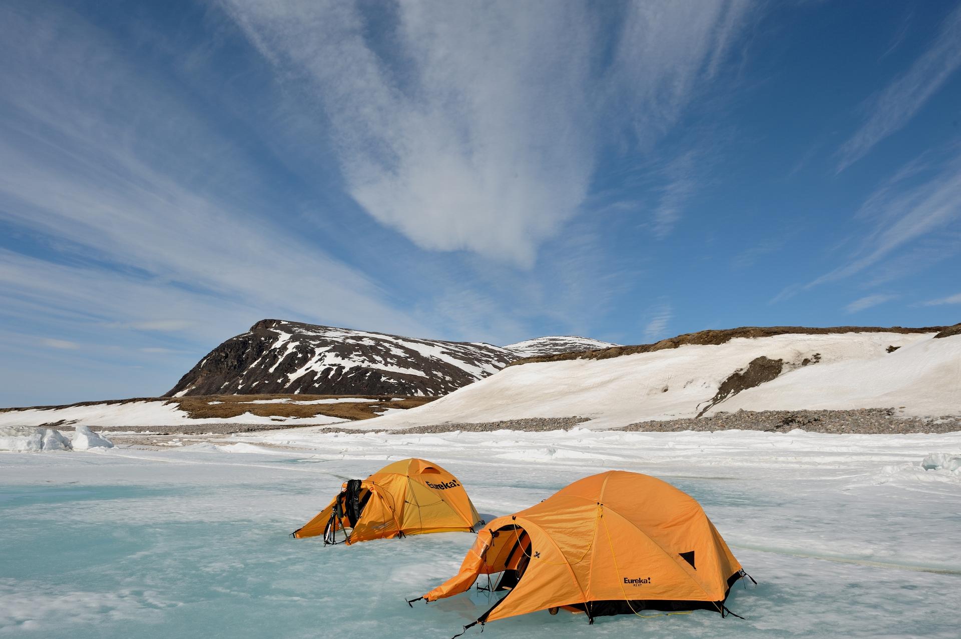 Nunavut camping