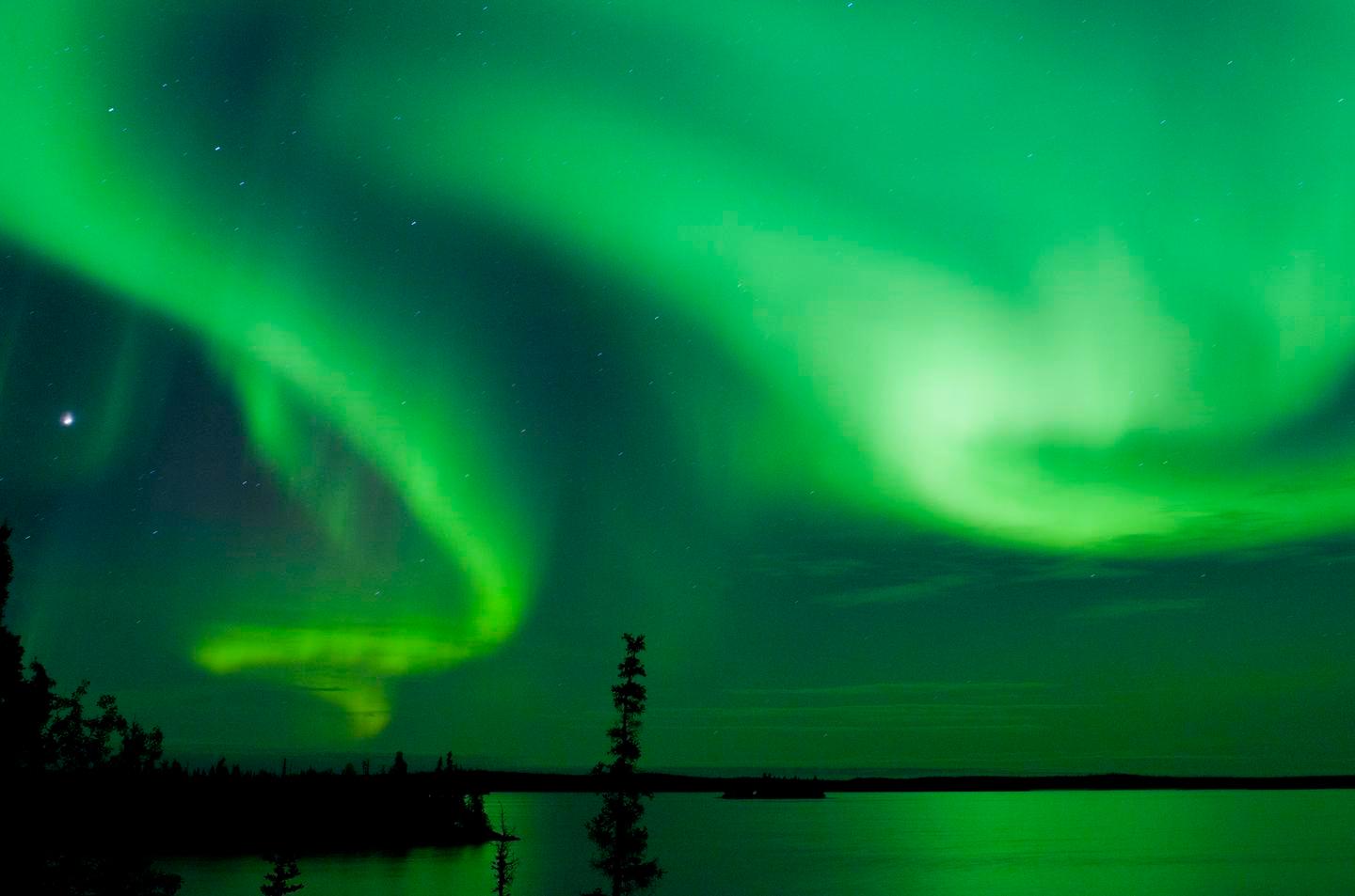 Northern Lights, Northwest Territories - credit: J. F. Bergeron/NWT Tourism
