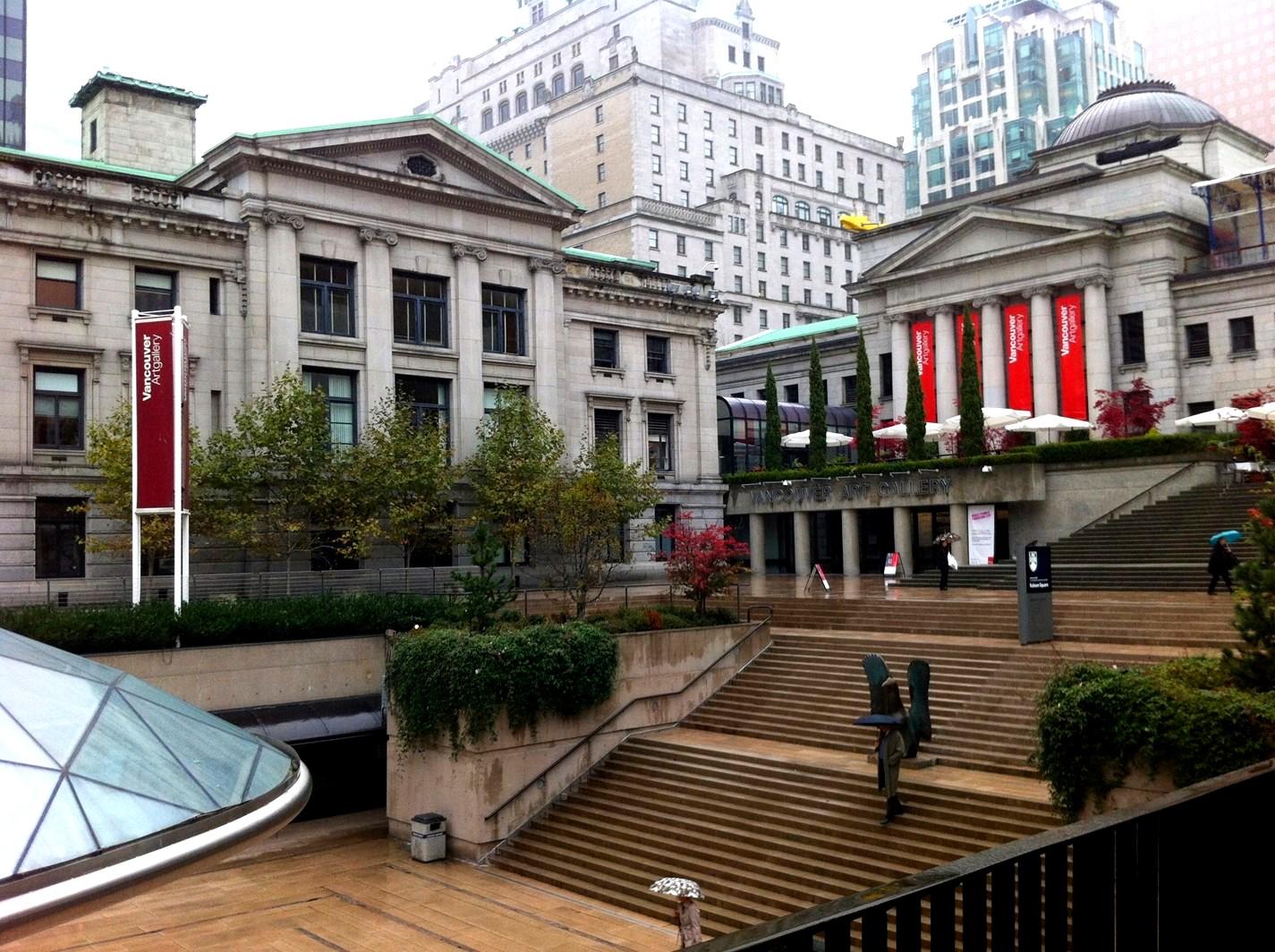 Robson Square y la Galería de Arte de Vancouver