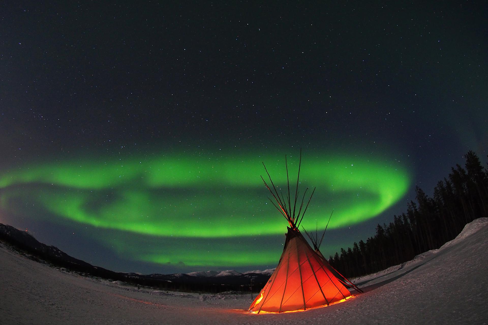 Aurora viewing in Whitehorse