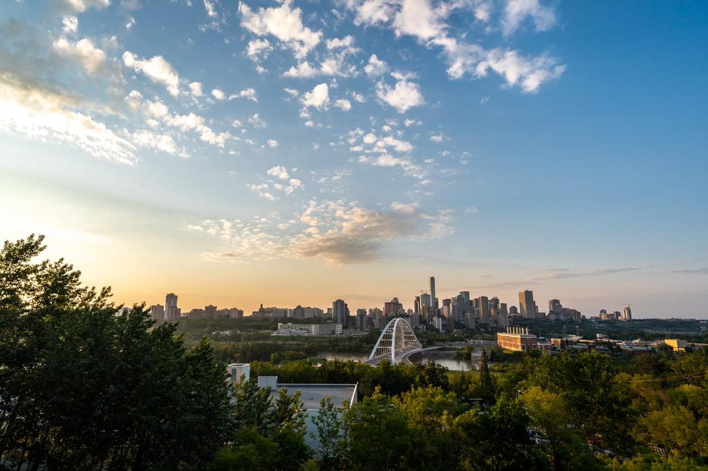 Edmonton City Abenteuer und Natur Destination Canada